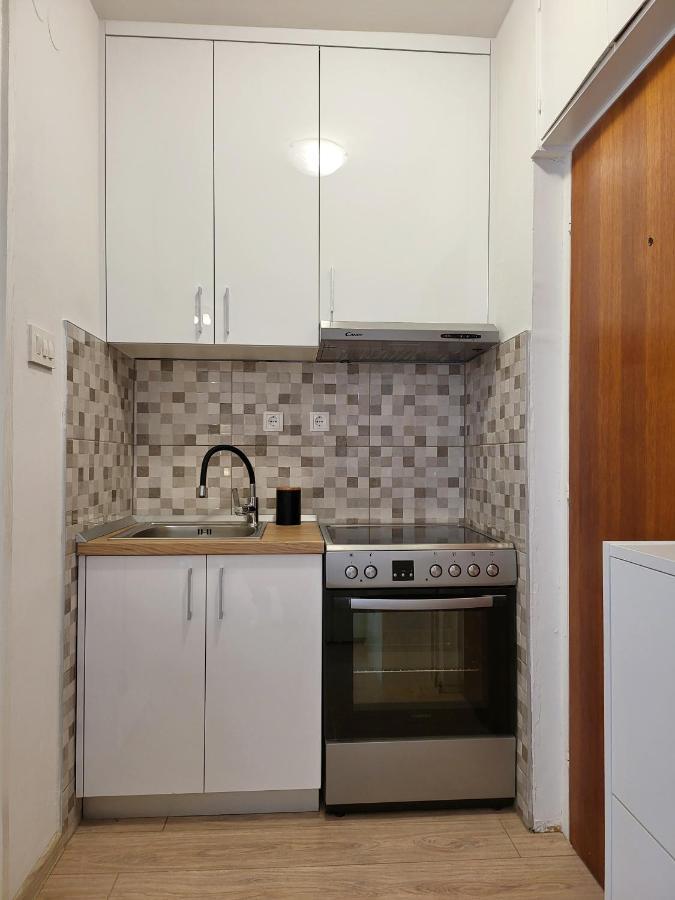 Mali Apartman U Centru Makarska Luaran gambar